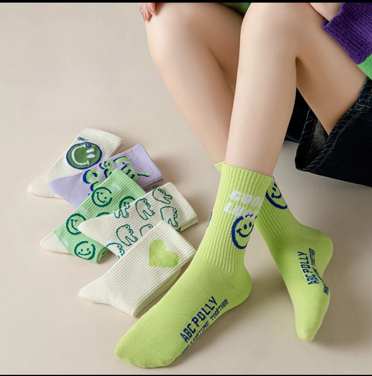 Women Socks Mid-Tube Pure Cotton Bottom Sports Sweat-Absorbing And Deodorant Spring And Summer Thin Section High-Top Personality Street Ins Tide Casual Smiling Face Socks 6pcs