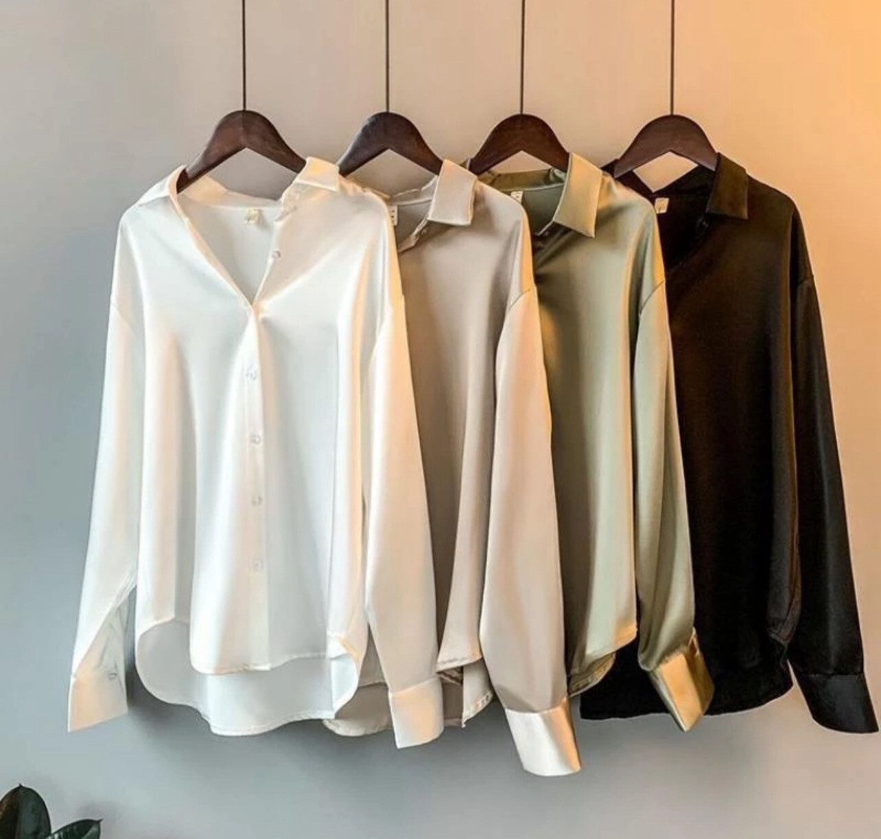 ￼Korean Style Women Ladies Loose Satin Long Sleeve Shirt Blouse Baju Baju Wanita Lengan Panjang