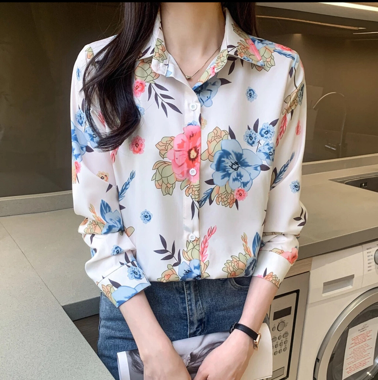 ￼Fashion Women&#39;s New Lapel Top Casual Printed Long Sleeve Comfortable Loose Shirt  (S-XL)