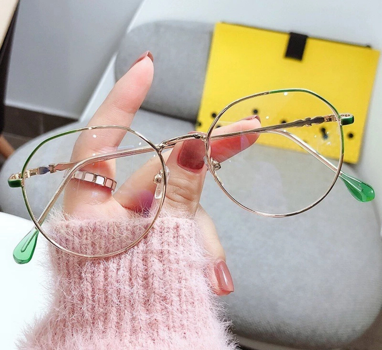 ￼(HENGHA) Anti-blue Light Radiation Student Myopic Eyeglasses Korean Fashion Eye Protection Ultra Light and Trendy Glasses 2pcs (🎃Mix Buy)