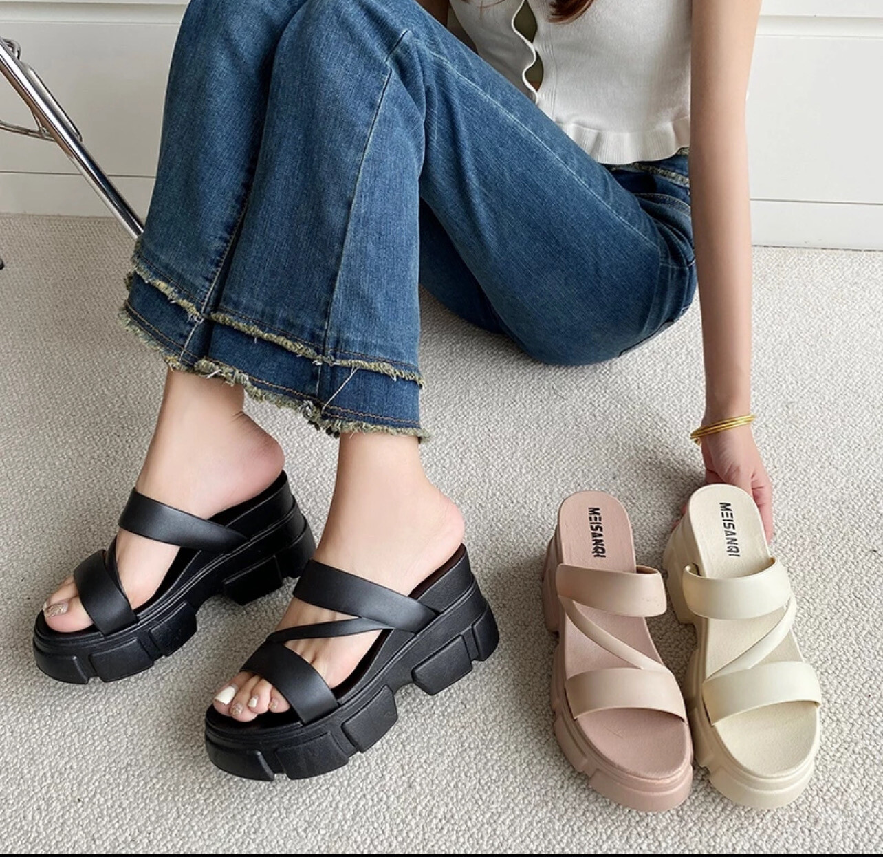 READY STOCK🔥WEBEE KASUT 2333 Womens Sandals Summer Beach New Style Women Casual Comfort Wanita Sandal