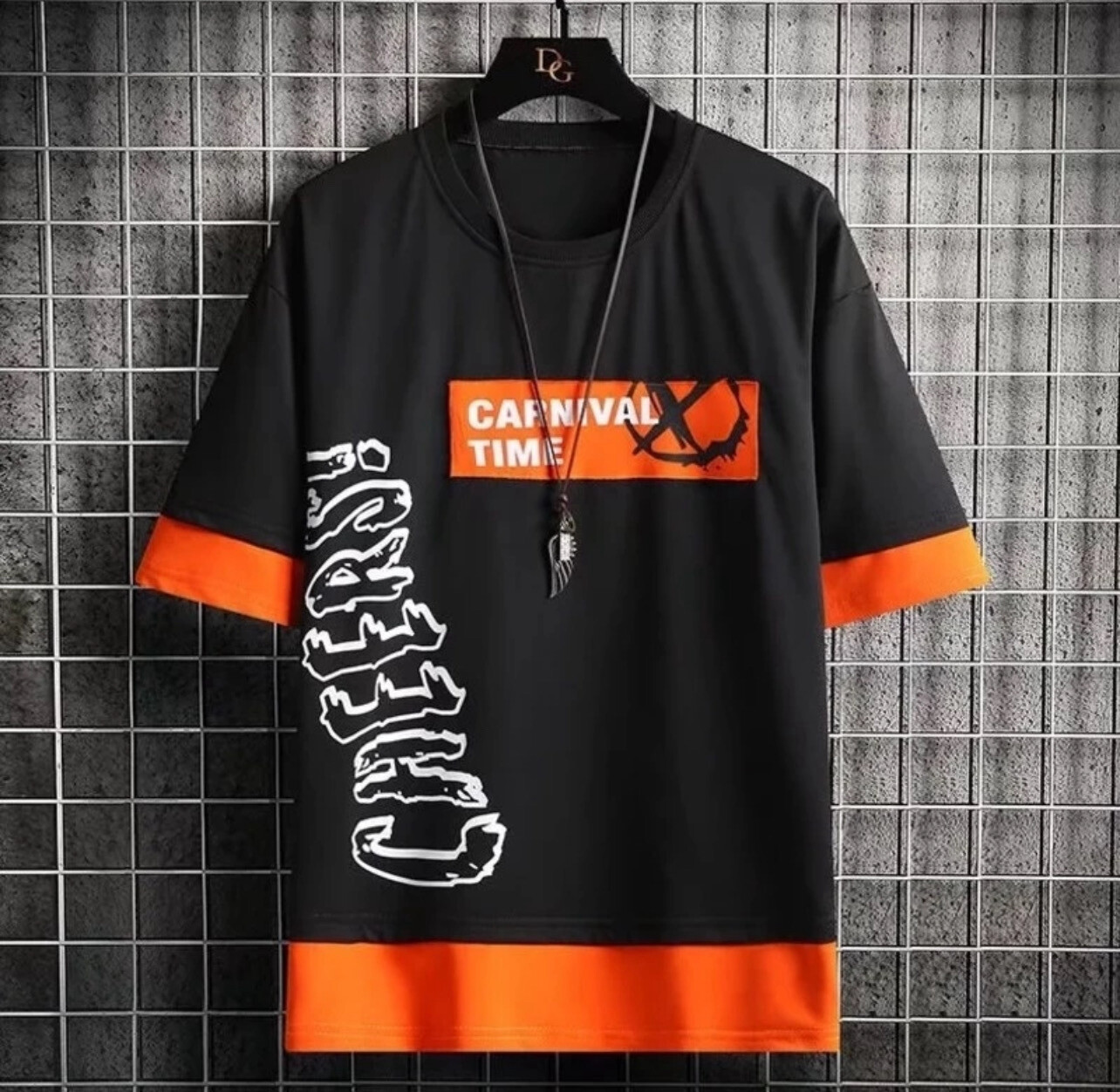 M-3XL 2022 New Short-sleeved T-shirt + Short Pants Two-piece Set Casual Sports Men Suit (M-3XL)