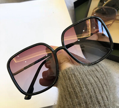 ￼Oversized square sunglasses for women, ultra light and thin sunglasses for men, vintage glasses 2pcs