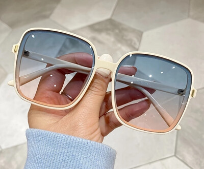 ￼Vintage Square Sunglasses for Women - Stylish and Protective Eyewear 3pcs