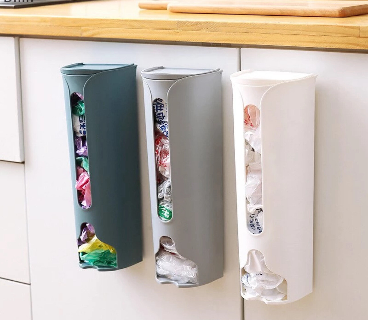 [Dhin] Kitchen Plastic Bag Storage Rack Wall Hanging Bathroom Garbage Bag Storage Box Closet   Storage Box COD 4pcs