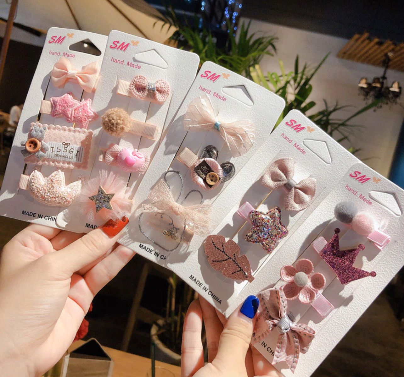 ￼4 Pcs/Set Fabric Bow Children&#39;s Hair Clip Crown Princess Girl Hair Accessories 5set