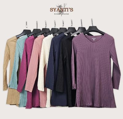 ￼Syanti&#39;s Blouse Women Knited Crepe Polyster Fabric Blouse (1 $10 / 2 $16)