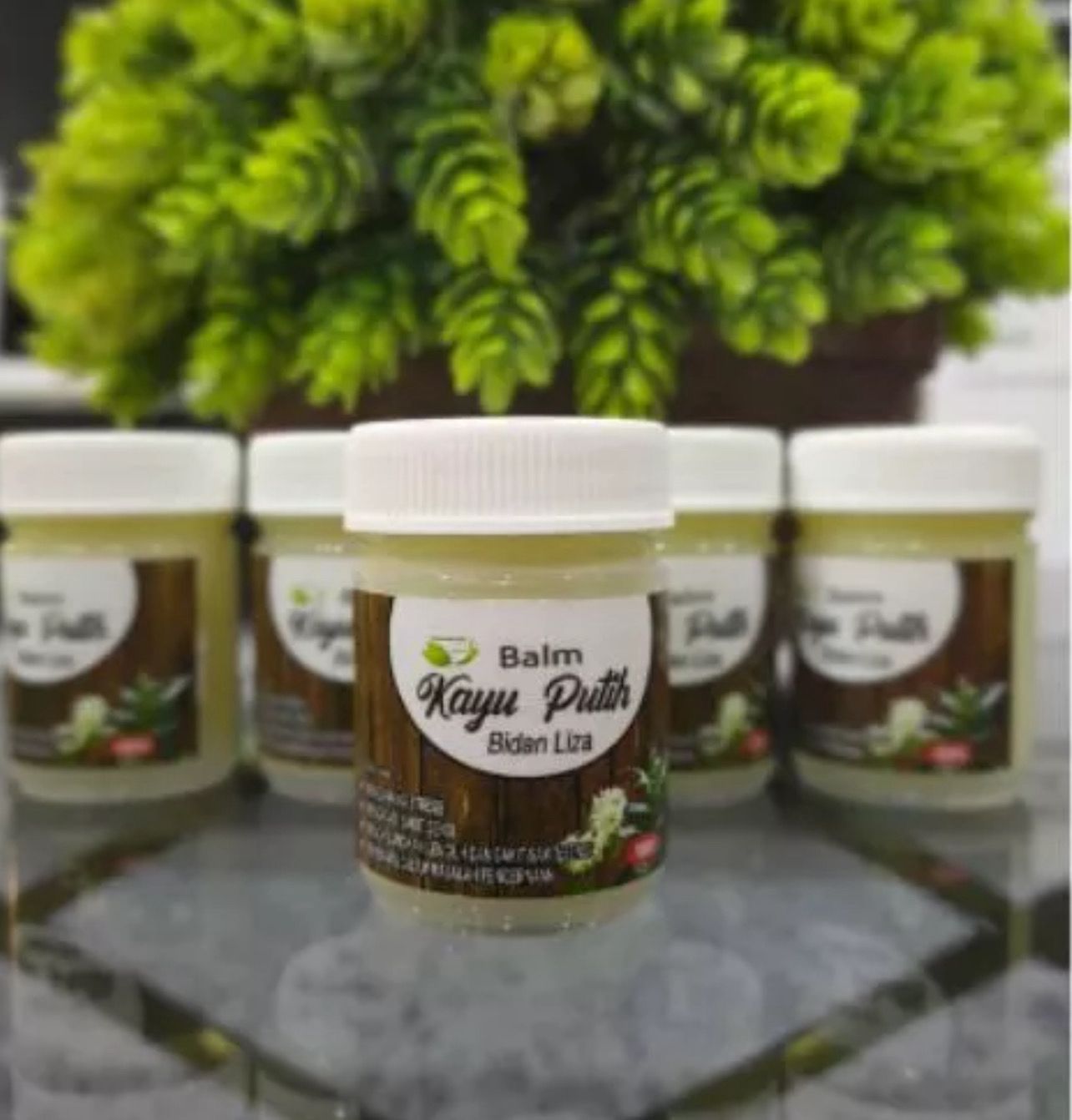 ￼Balm Kayu Putih Bidan Liza 2pcs