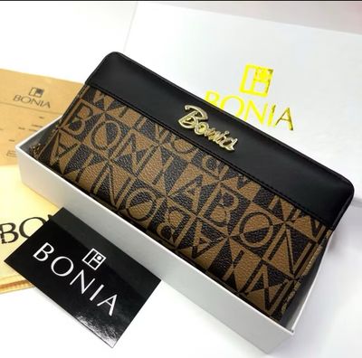 Bonia WOMEN&#39;S WALLET LONG ZIPPER COMBINATION FREE BOX+ FAKEBILL $10.00