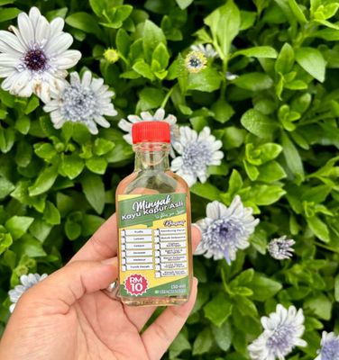 3 bottle - $10.00 MINYAK KAYU KAPUR ASLI 💯 (30 ML)
