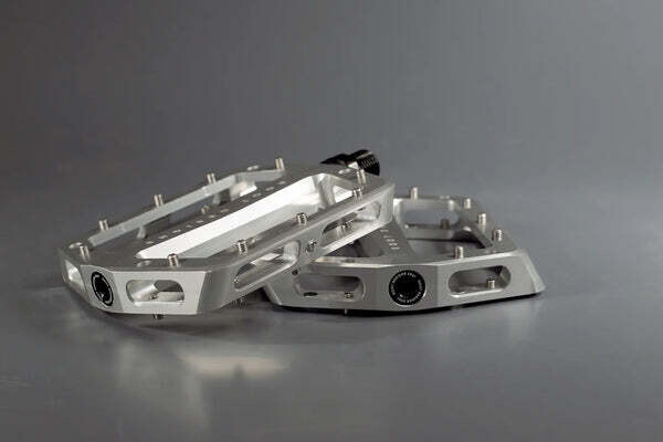 Root Design Ibex Pedals