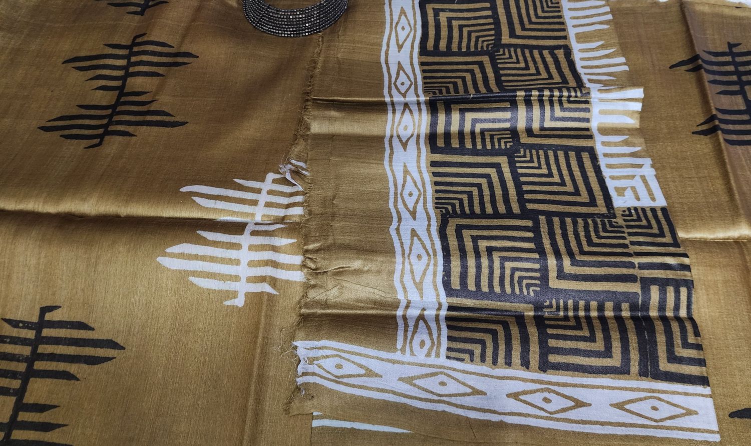 Metallic gold printed kurta dupatta set