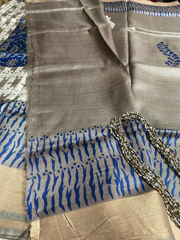 Slate-gray printed golden border saree