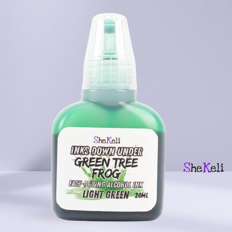 8- GREEN TREE FROG 20ml ( Green )