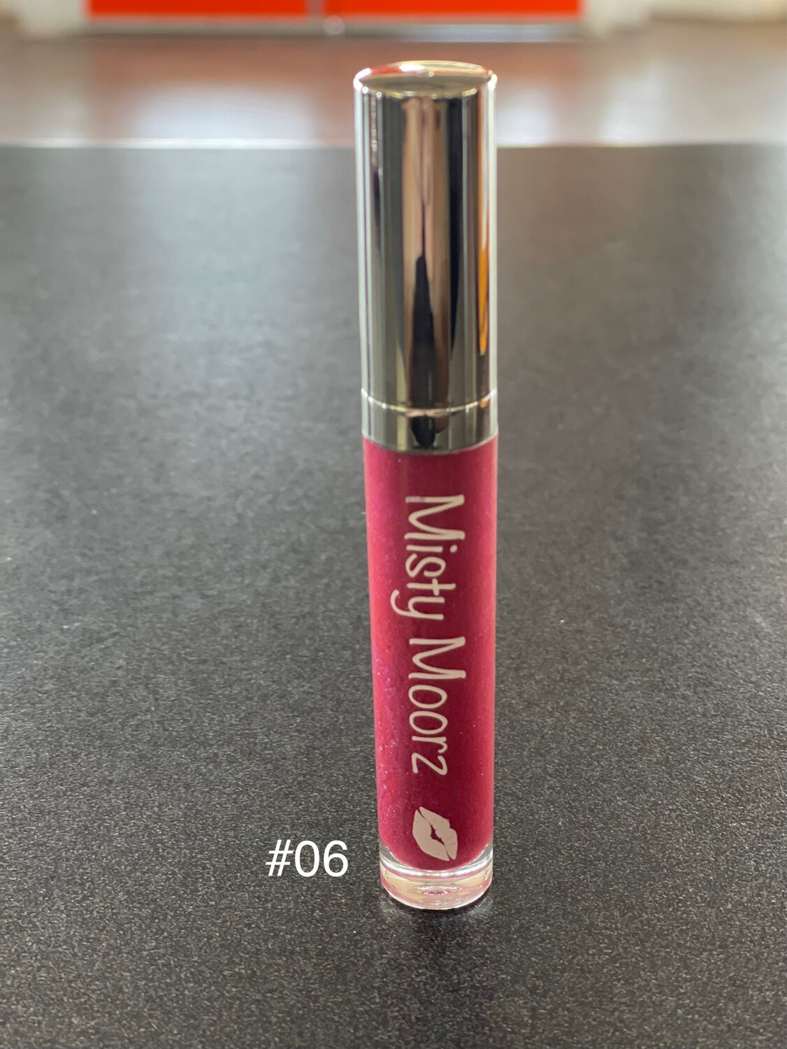 Misty Moorz Lipgloss No.06 Deep Pink With Fine Purple Glitter