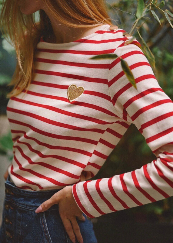 Pull « LOVA »
