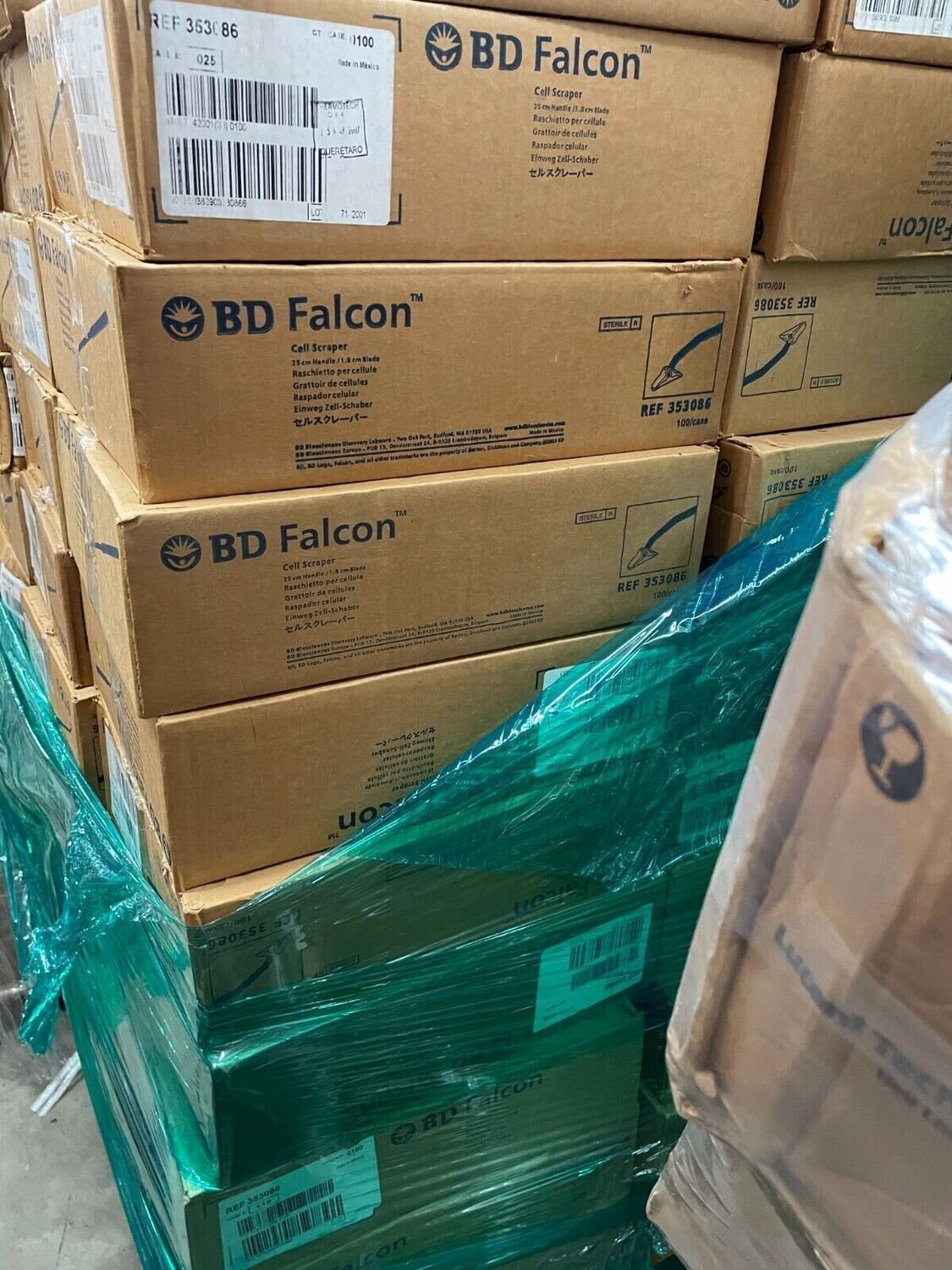 QTY 80 BOXES (100 PCS EA BOX) BD Falcon Cell Scrapers Sterile 353086 25 CM