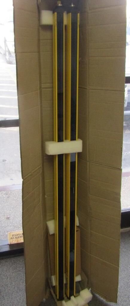 SICK C20E-135303A12 AND C20S-135203A12 SAFETY LIGHT GUARD