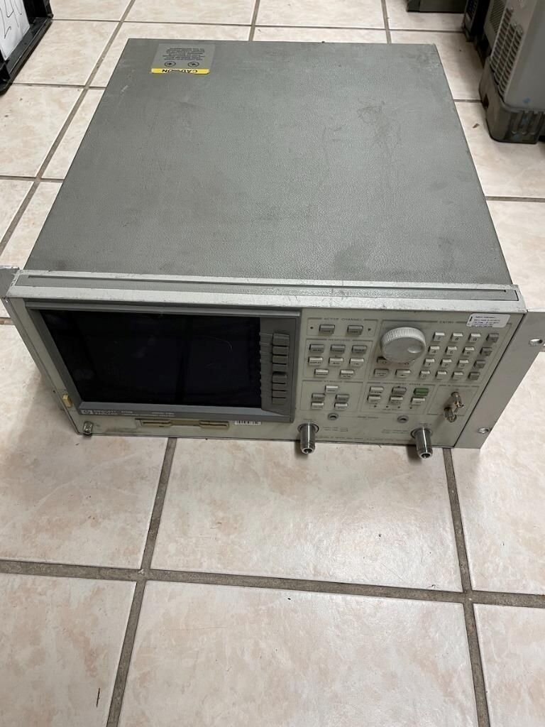 HP HEWLETT PACKARD 8702B LIGHTWAVE COMPONENT ANALYZER 300 kHz - 3 GHz