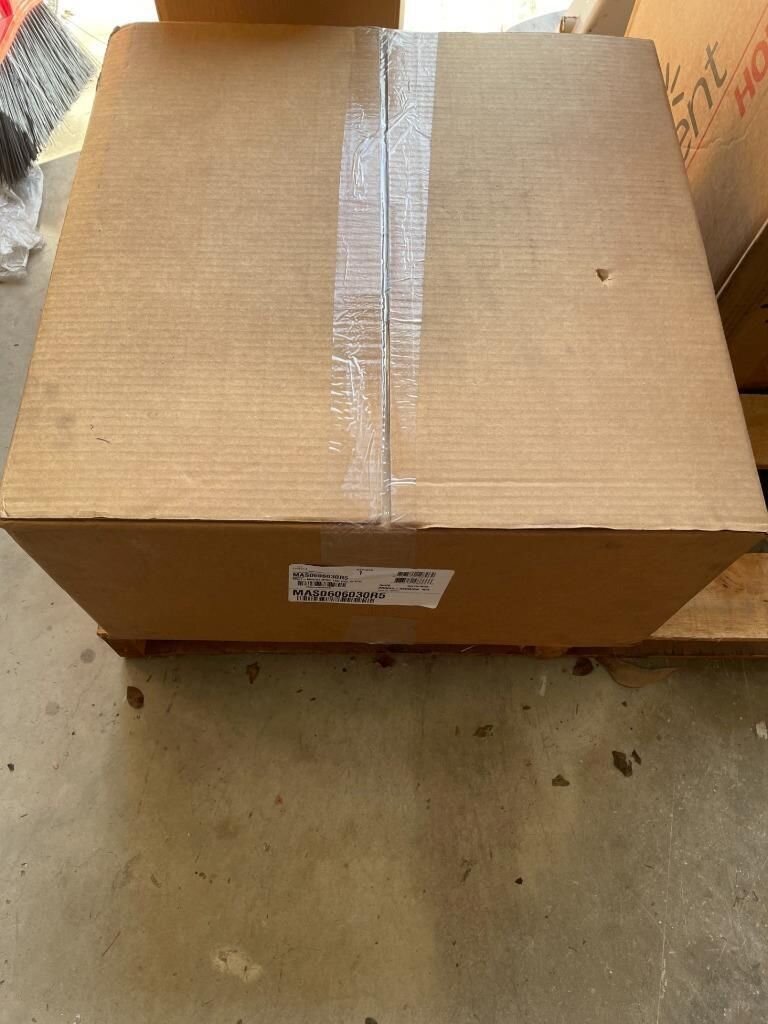 HOFFMAN NVENT MAS0606030R5 WALL MOUNT IP66 1 DOOR ENCLOSURE W/ PNL