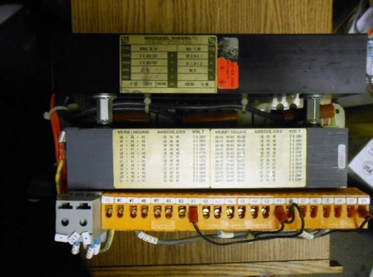 MICHAEL RIEDEL DC-POWER SUPPLY 208...520V/24V RDRKU 36 KM USED