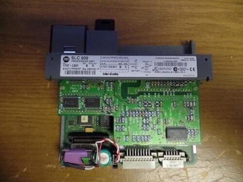 ALLEN BRADLEY 1747-L541 SER B PROC REV 3 PROCESSOR UNIT MISSING FRONT COVER
