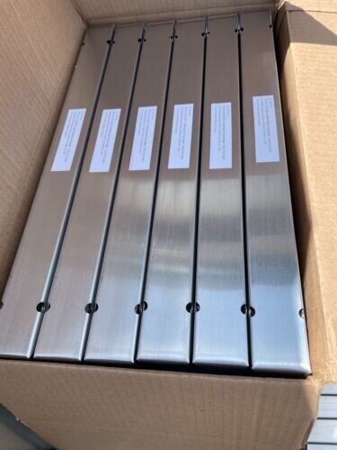 LOT OF 10 KOCH 118-701-008 INDUSTRIAL ALUMINUM FILTER 19.5 x 19.5 x 1.75"