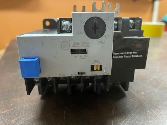 GE CR324CXDS SOLID STATE OVERLOAD RELAY 0.8-1.7A