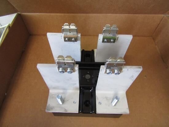 COOPER B-LINE 21324CD METER SOCKET