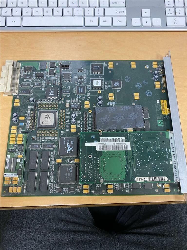 Lucent Ascend APX 8000 TNT-SL-E100-V-C 0476-001 CIRCUIT BOARD