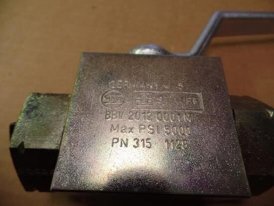 STAUFF BBV20120001M 3/4" NPT 5000 PSI TWO WAY VALVE