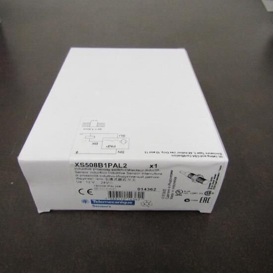 Telemecanique XS508B1PAL2 Proximity Switch