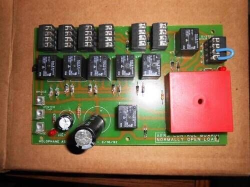 HOLOPHANE EC-4264 - 2/16/92 CONTROL BOARD NEW