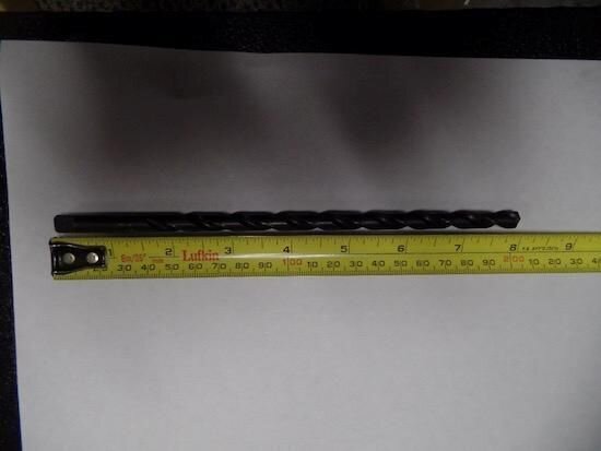 LOT OF 18 HS CL 17329 476503 5/16 DIAMETER DRILL BITS