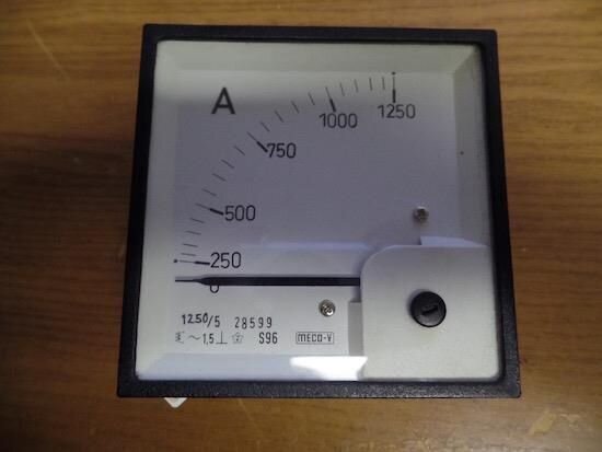 MECO S96 AC MOVING IRON DIN PANEL AMMETER 0-1250A