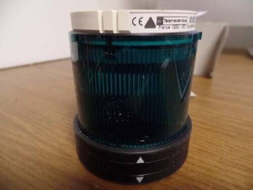 TELEMECANIQUE XVBC33 GREEN STEADY STACK LIGHT NEW