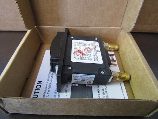 TELECT 090-0052-0015 15 AMP 65 VDC CIRCUIT BREAKER