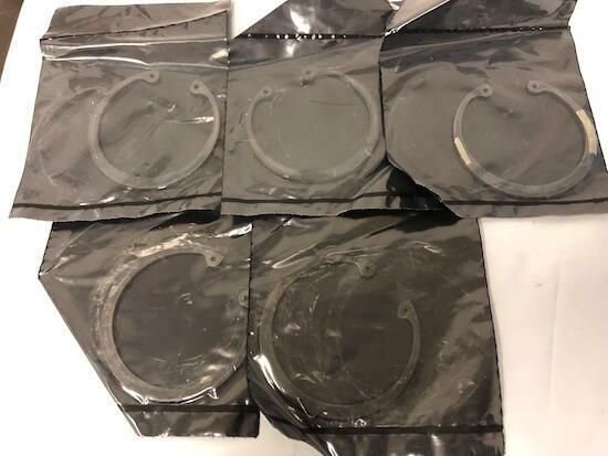 LOT OF 5 CAT F320206200 RETAINING RING