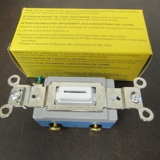 HUBBELL HBL1201LW SP 15A 120/277V SW industrial switch