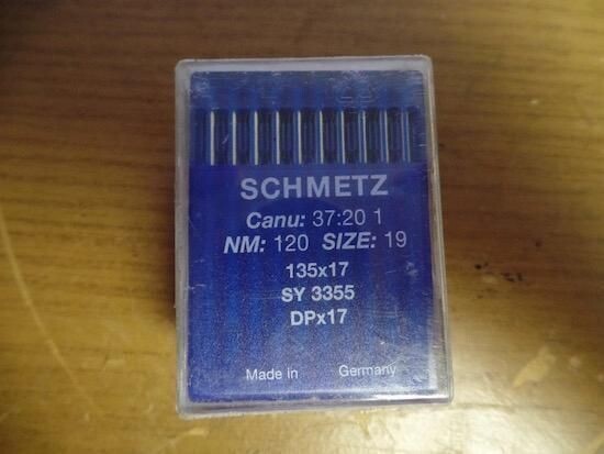 BOX OF 100 SCHMETZ SEWING MACHINE NEEDLE SIZE 19 135 X 17