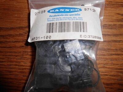 BANNER AP31-100 / 27129 APERTURE 2.5MM DIA CIRCULAR SLOTTED NEW