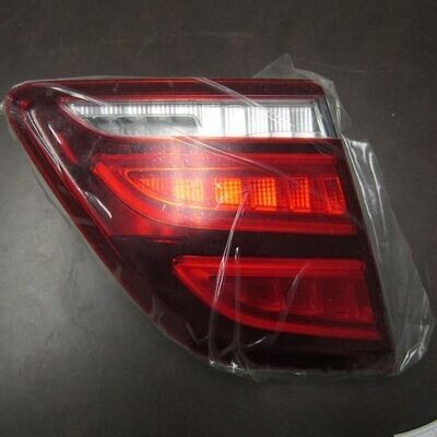 GENUINE Mercedes-Benz GLE-Class Left Driver Side LED Tail Lamp GENUINE Mercedes-Benz GLE-Class Left Driver Side LED Tail Lamp