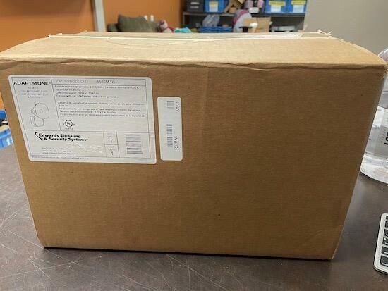 EDWARDS SIGNALING 5532M-N5 ADAPTATONE REMOTE SPEAKER/AMPLIFIER 120VAC 50-60HZ