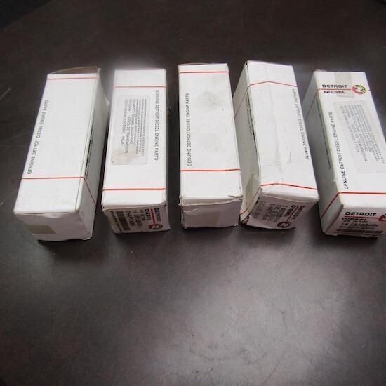 LOT OF 5 DETROIT DIESEL 05102464 SHAFT ASSEMBLY