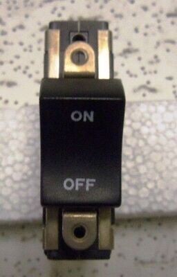 Airpax / Sensata IELX1-1-51-40.0-01 Magnetic Circuit Protectors NEW Airpax / Sensata IELX1-1-51-40.0-01 Magnetic Circuit Protectors NEW