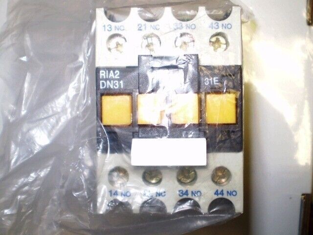 New RAM/Telemecanique RIA2DN31G7 Control Relay