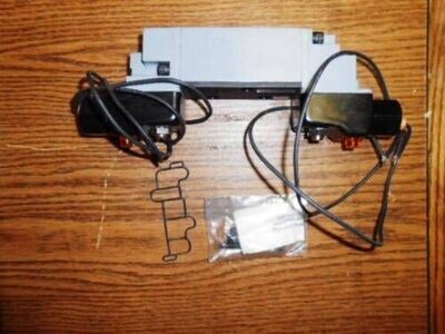 SCHRADER BELLOWS EB2 L7652122153 SPRINT VALVE NEW