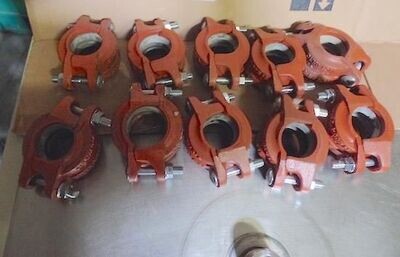 LOT OF 10 VICTAULIC 1 1/4 LOT OF 10 VICTAULIC 1 1/4" / 42.4-005H FIRE LOCK RIGID COUPLING