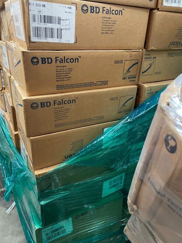 QTY 80 BOXES (100 PCS EA BOX) BD Falcon Cell Scrapers Sterile 353086 25 CM