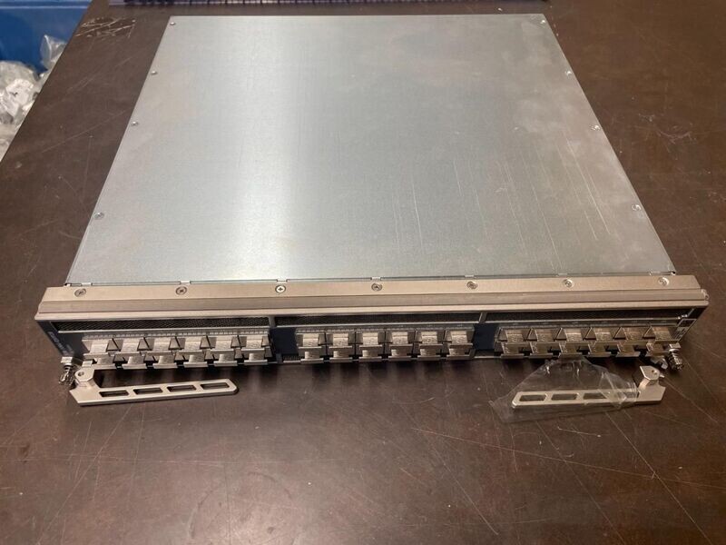 NOKIA S36-100G-QSFP28 / 3HE12388BARE01 36-PORT SWITCH